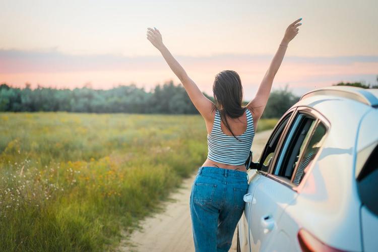 6 signes que vous êtes plus heureux en tant que célibataire
